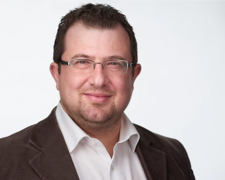 dr. boercsoek levente dr. boercsoek levente